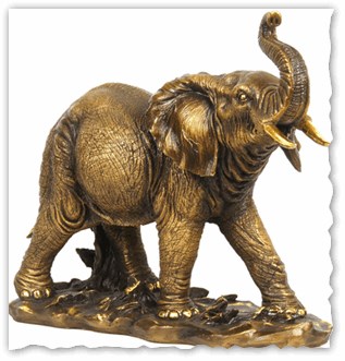 статуэтка слона - считается, что она приносит удачу...